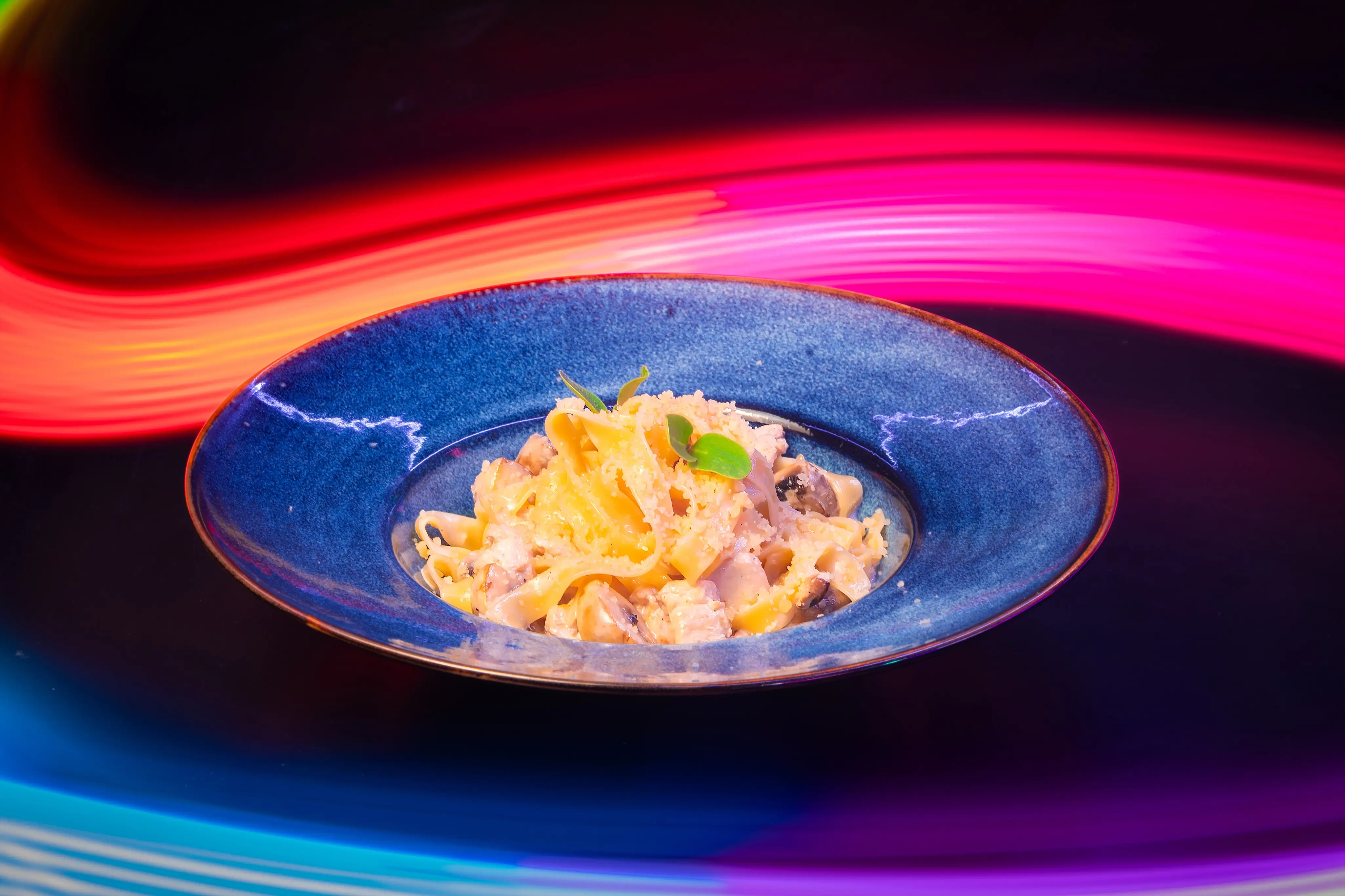 Фетучини с курицей и грибами